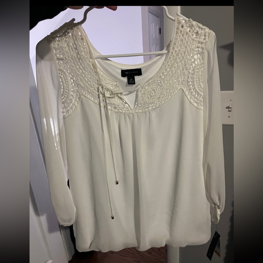 White laced long sleeve blouse size medium